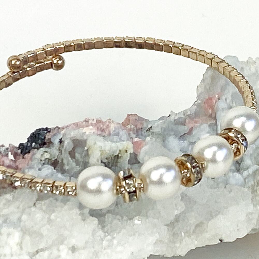 Adjustable Rhinestone Bracelet - Picture 7 of 9
